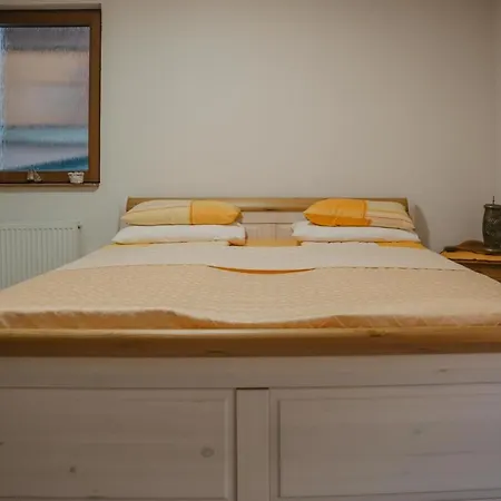 Almira Apartamento *