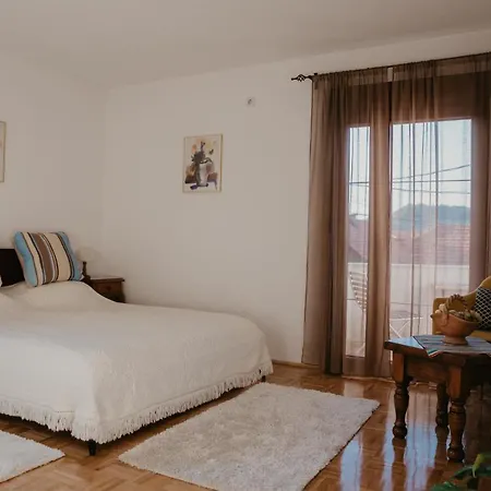 Almira Apartamento